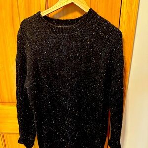 Heartloom cableknit sweater